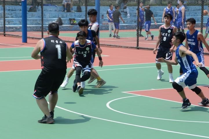 你争我抢,严防死守