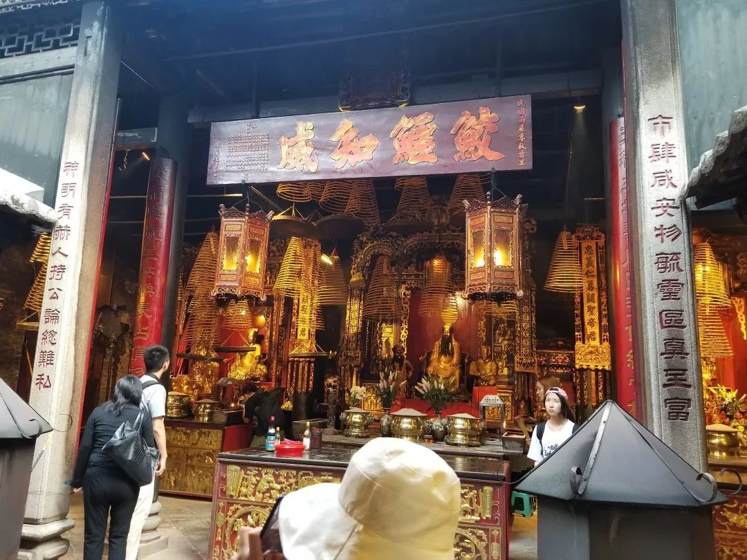 三街会馆内部